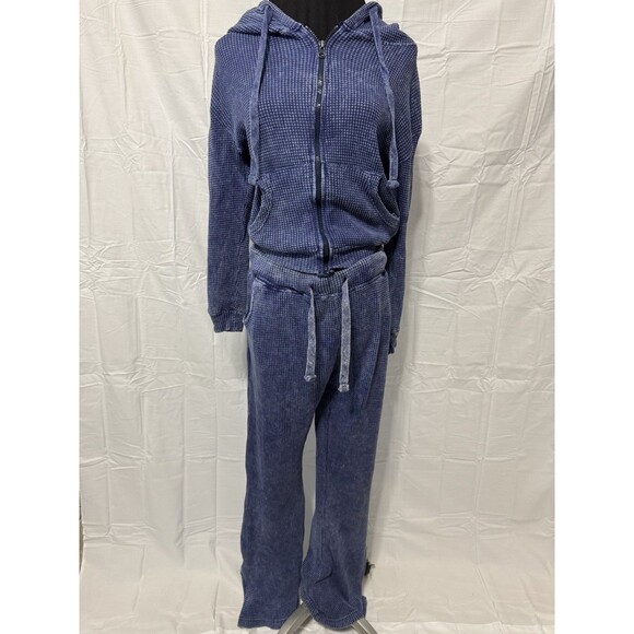 Kroix Premium Denim 2 Piece Blue Lounge Set With Flare Bottoms Size Small - Picture 1 of 3